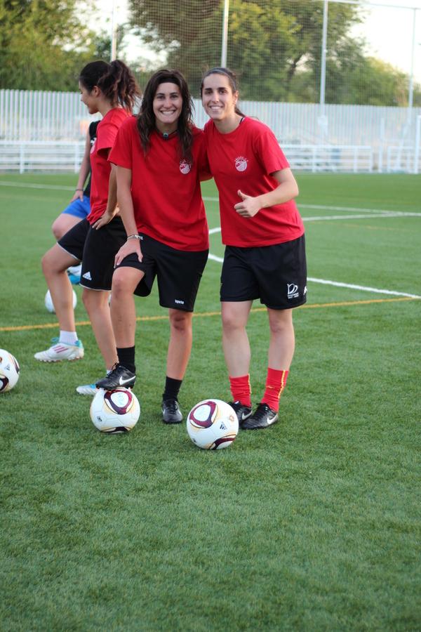 Triana women players